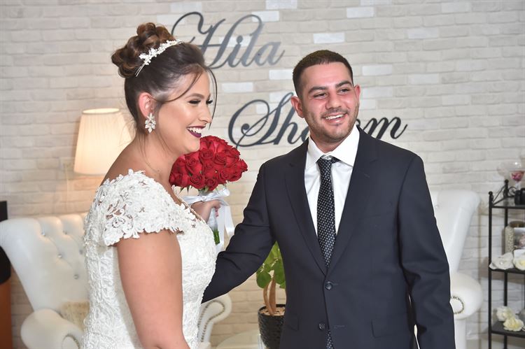 הצעת נישואים מרגשת באווירה משפחתית 8