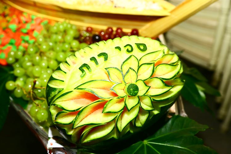 איך מרימים חתונה מפוארת בחודש אחד? 19