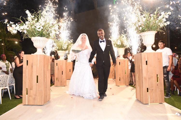 צפו: חתונה ברוח אותנטית ומרשימה 13