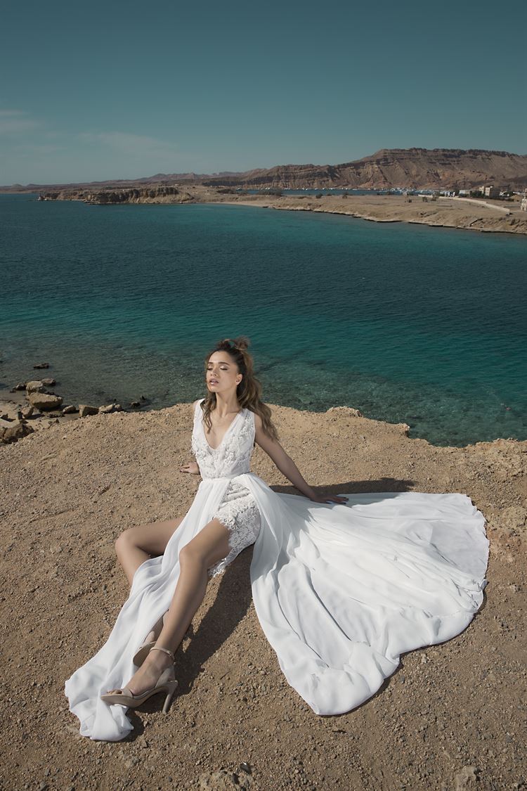 קרן מור יוסף מפזרת סטייל מול חופי סיני 9