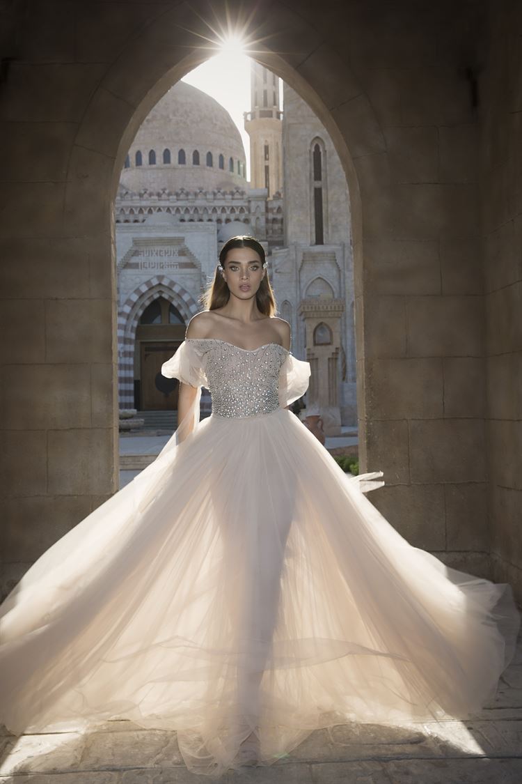 קרן מור יוסף מפזרת סטייל מול חופי סיני 2