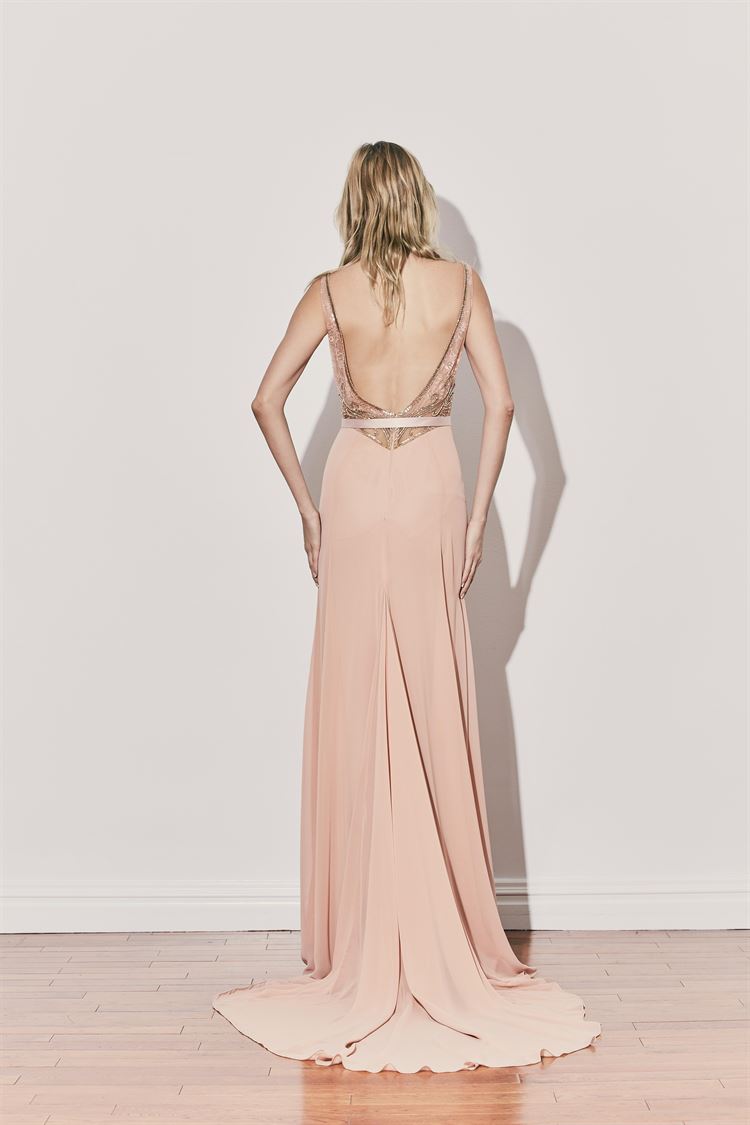 אלון ליבנה בקטלוג במראה הוליוודי ונוצץ 13