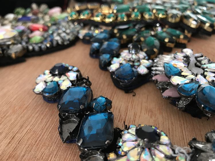 הצצה בלעדית לצילומי הקולקציה החדשה של אפרת קליג 12