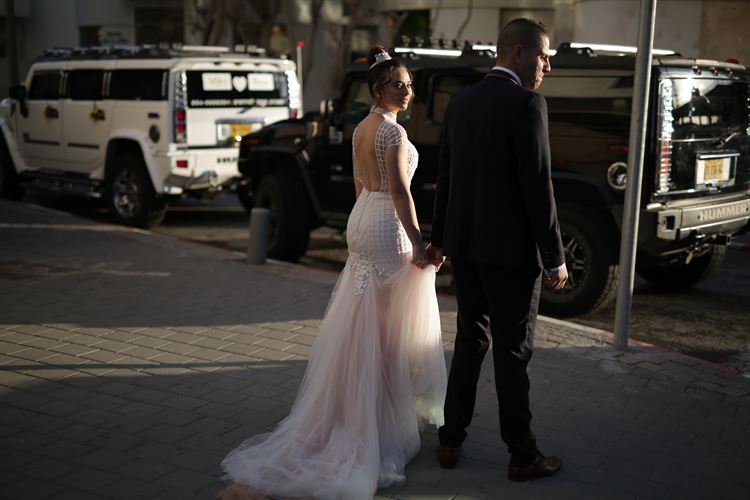 קבלו אותו: החתן המקורי של החודש 16