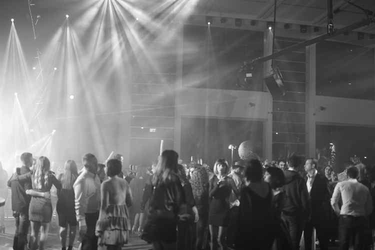 קבלו אותו: החתן המקורי של החודש 37