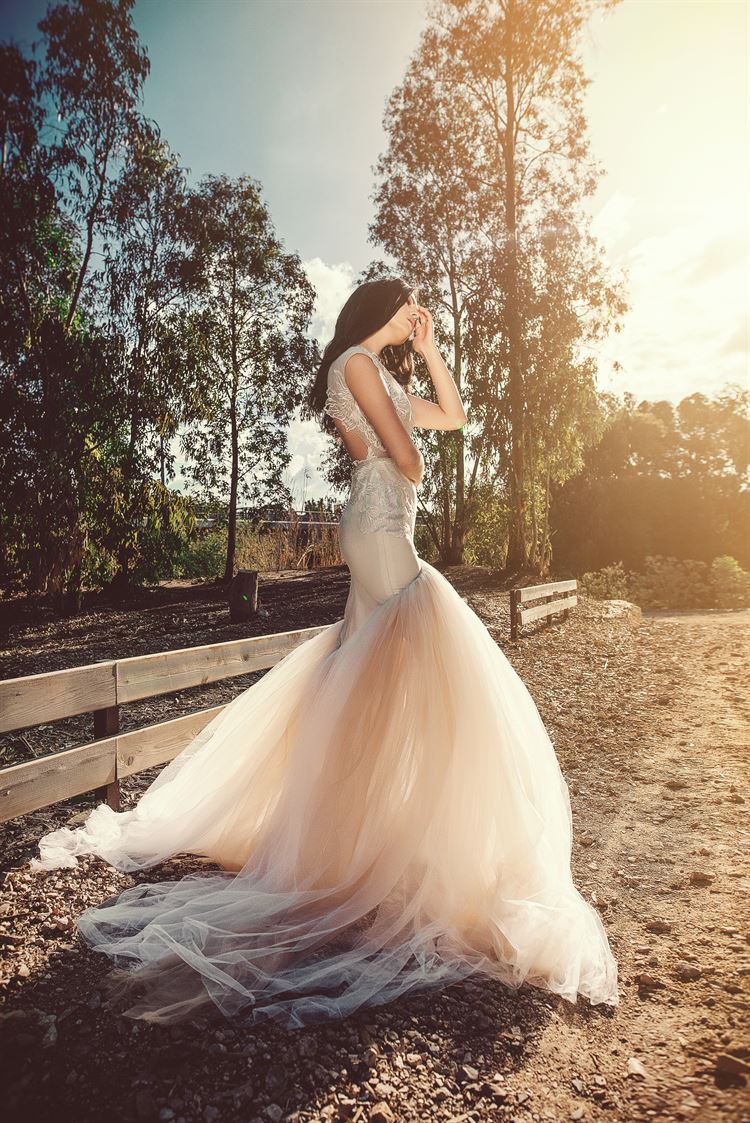 תעשו כבוד: נטלי סיסאורי כובשת את עולם האופנה 9