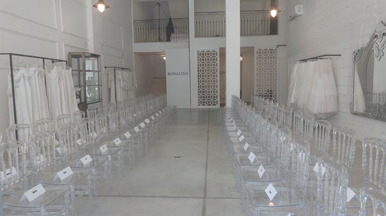 כובשות בלבן: הדגמים החדשים של מותג האופנה רונלינה 13