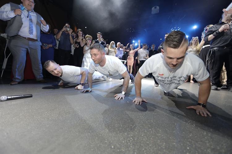 הצעת נישואים מרגשת בחג הפסח 25