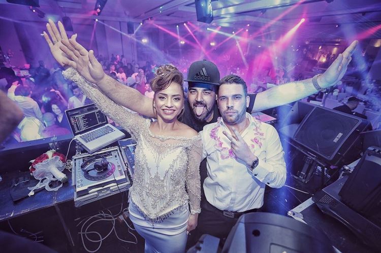 החתונה של סטפני סורמונט ורפאל קסטרו (צילום: טל אקוקה)