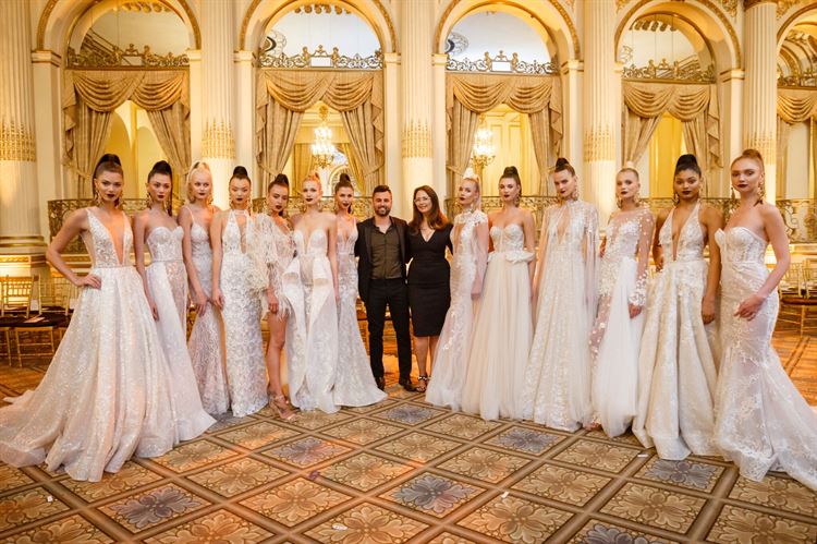 מסנוורת את כולם: תצוגת האופנה של ברטה בניו יורק 16