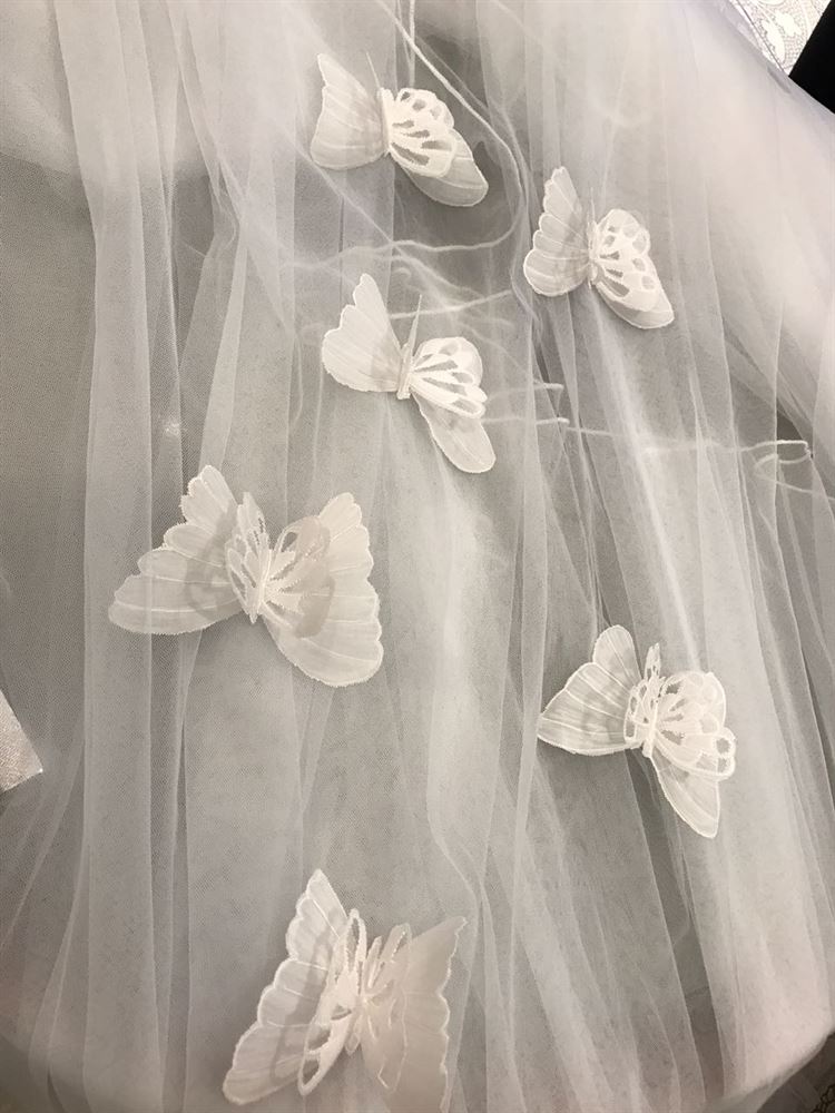 פרפרים לבנים: הטרנד האביבי שיגרום לך לרחף 9