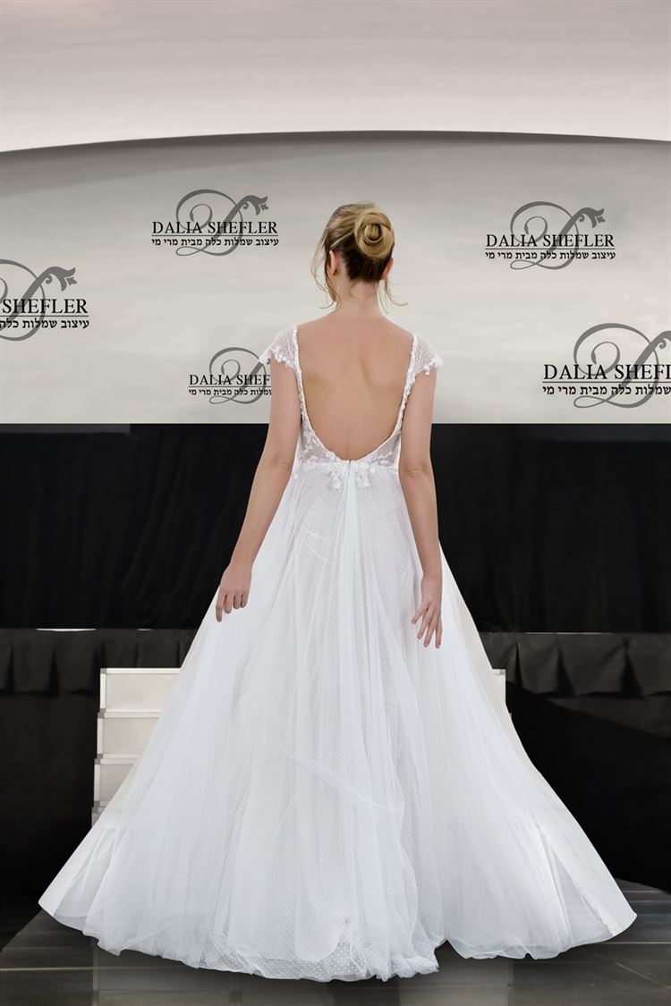 רכה ואצילית: קולקציית 2017 של 'מרי מי' 5