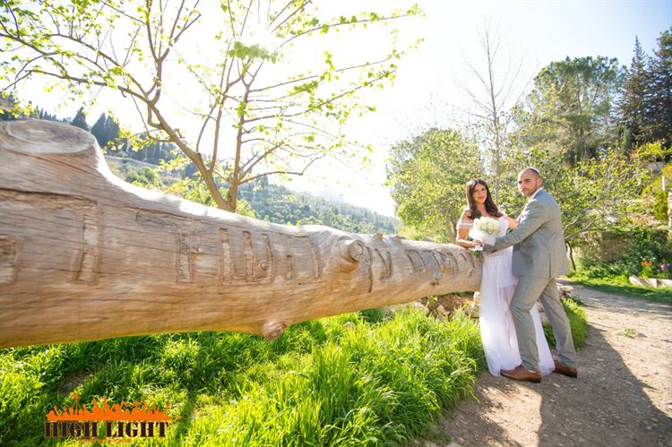 להסתכל ולקנא: תמונות חתונה בלוקיישן מהפנט 12