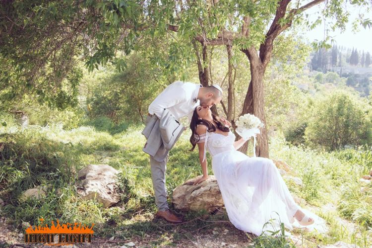 להסתכל ולקנא: תמונות חתונה בלוקיישן מהפנט 10