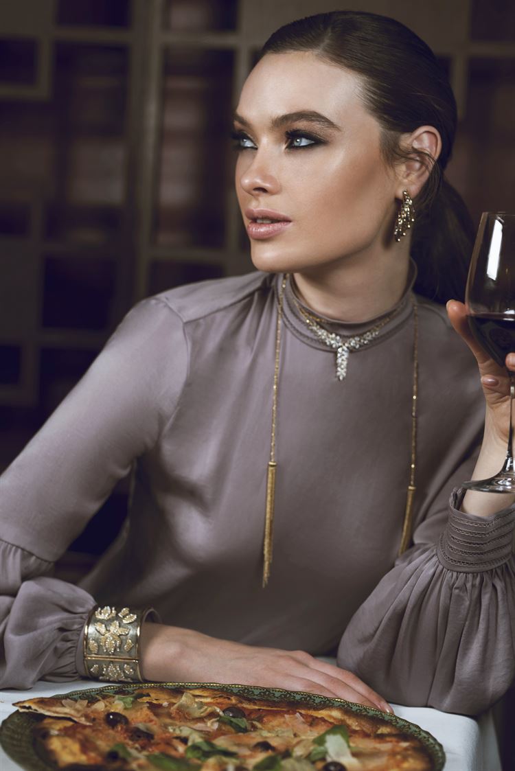 דקלה כהן מציגה: מראה הוליוודי ועוצמתי 8