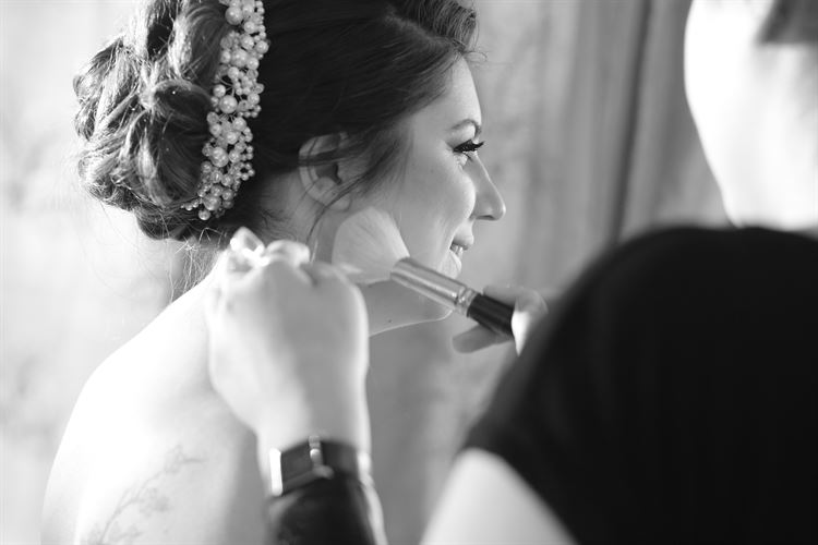 מרגש: לא תאמינו מי שר לזוג שבתמונה 2