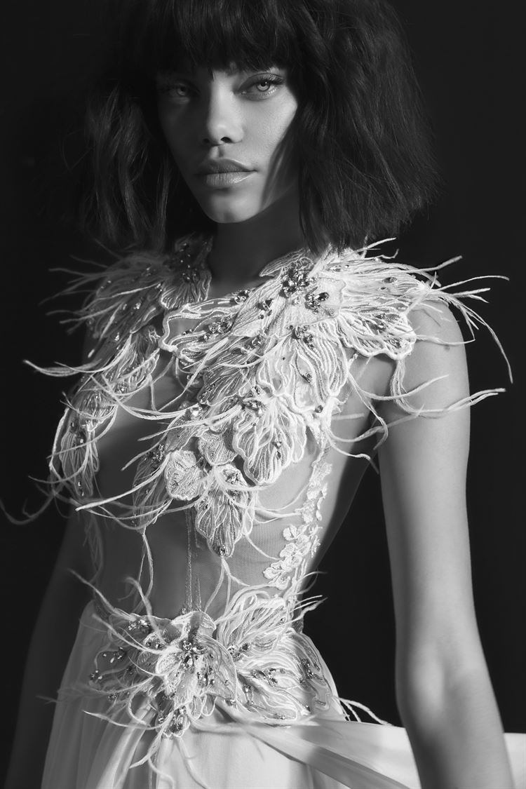 בין מזרח למערב: דרור קונטנטו בקולקציה עם אמירה 7