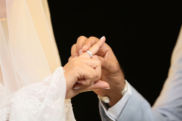 צפו: הצעת נישואים מושלמת על יאכטה 15