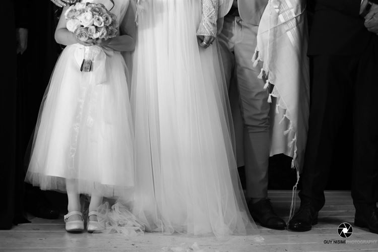 המשפחה שלצידה, החתונה של רוני אלברט וסהר שי (צילום: גיא ניסים)