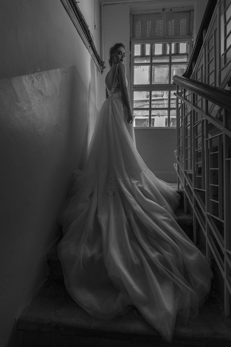 הכירו: המעצבת שאחראית על שמלת הכלה של מאיה פישל 19