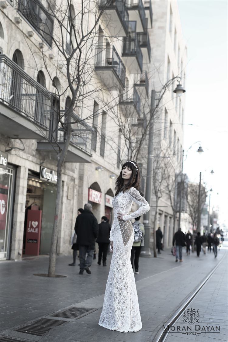 קוטור מרחף: מורן דיין בקולקציה רכה וקלילה 7