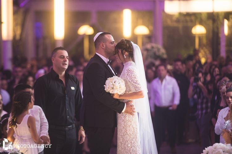 החתן שעשה את הדבר הבלתי יאומן הבא 5