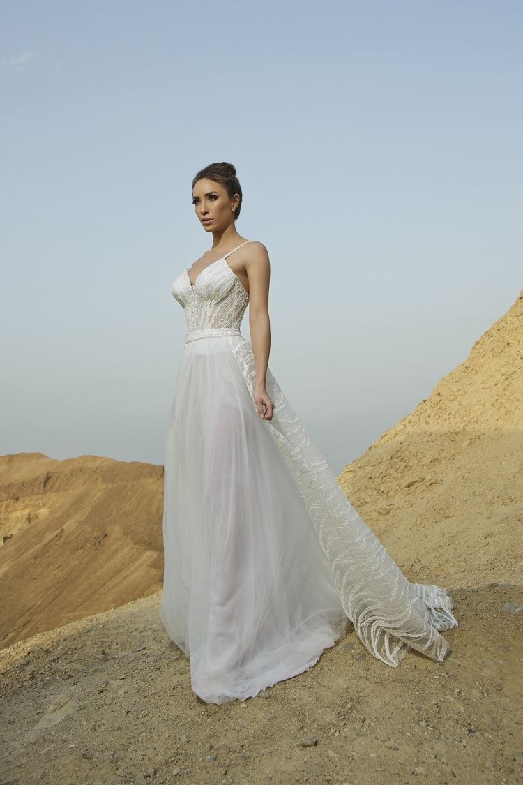 ילנה בוגורד בדגמים קלילים ומלאי גלאם 11