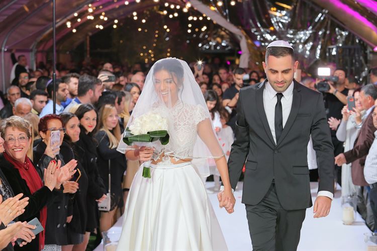 מידידות לאהבת אמת: הסיפור שמאחורי הזוגיות המפתיעה 16