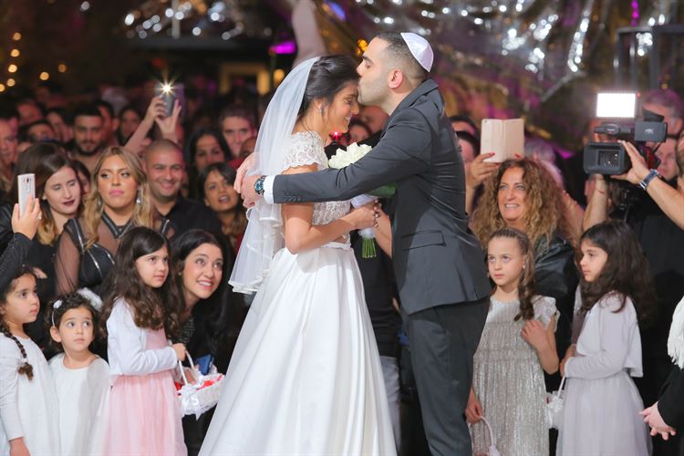 מידידות לאהבת אמת: הסיפור שמאחורי הזוגיות המפתיעה 17