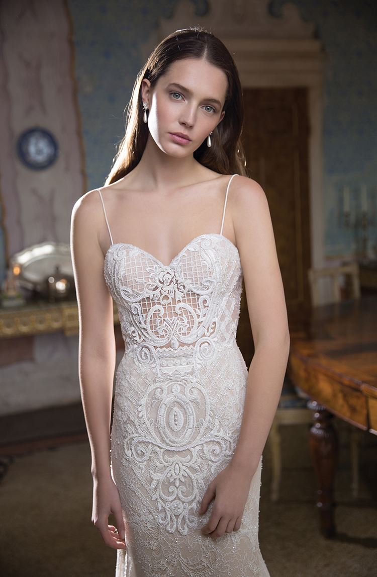 למכירה: שמלות כלה של אלון ליבנה ב-4,000 שקלים 4