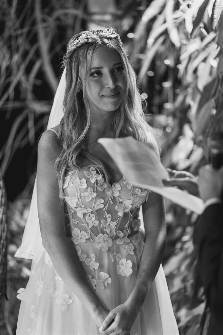 סוגרים מעגל רומנטי על גג בניין עזריאלי 16