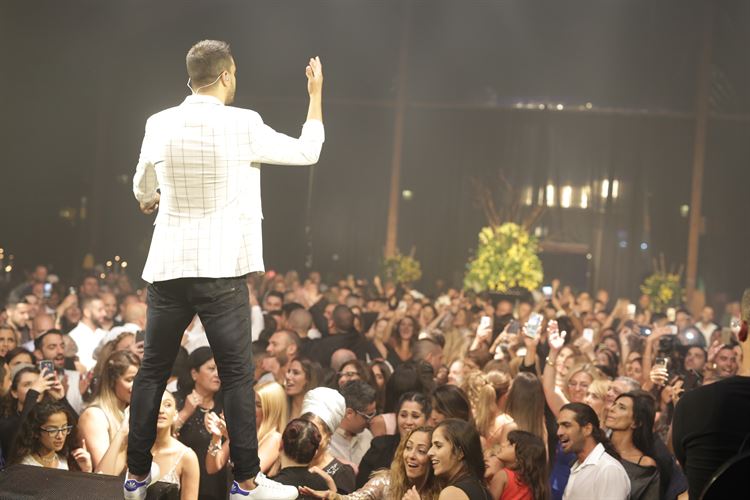 צפו: עדן בן זקן ומשה פרץ מבעירים את טרויה 26