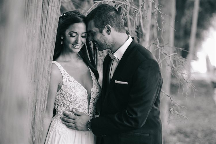 הוציאה את הכלב לטיול וחזרה הביתה מאורסת 10