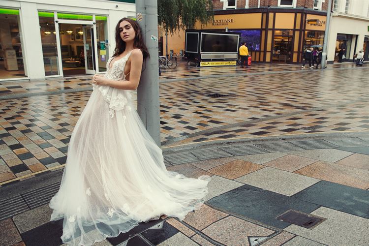 מוכנים להתמכר? קולקציית 2018 של נטלי סיסאורי 23