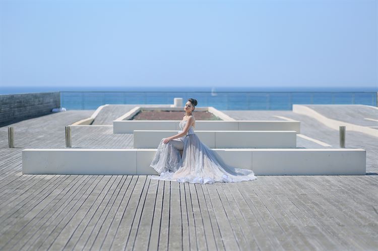 דניאל רומי קדוש פותח סטודיו בבירת שמלות הכלה 3