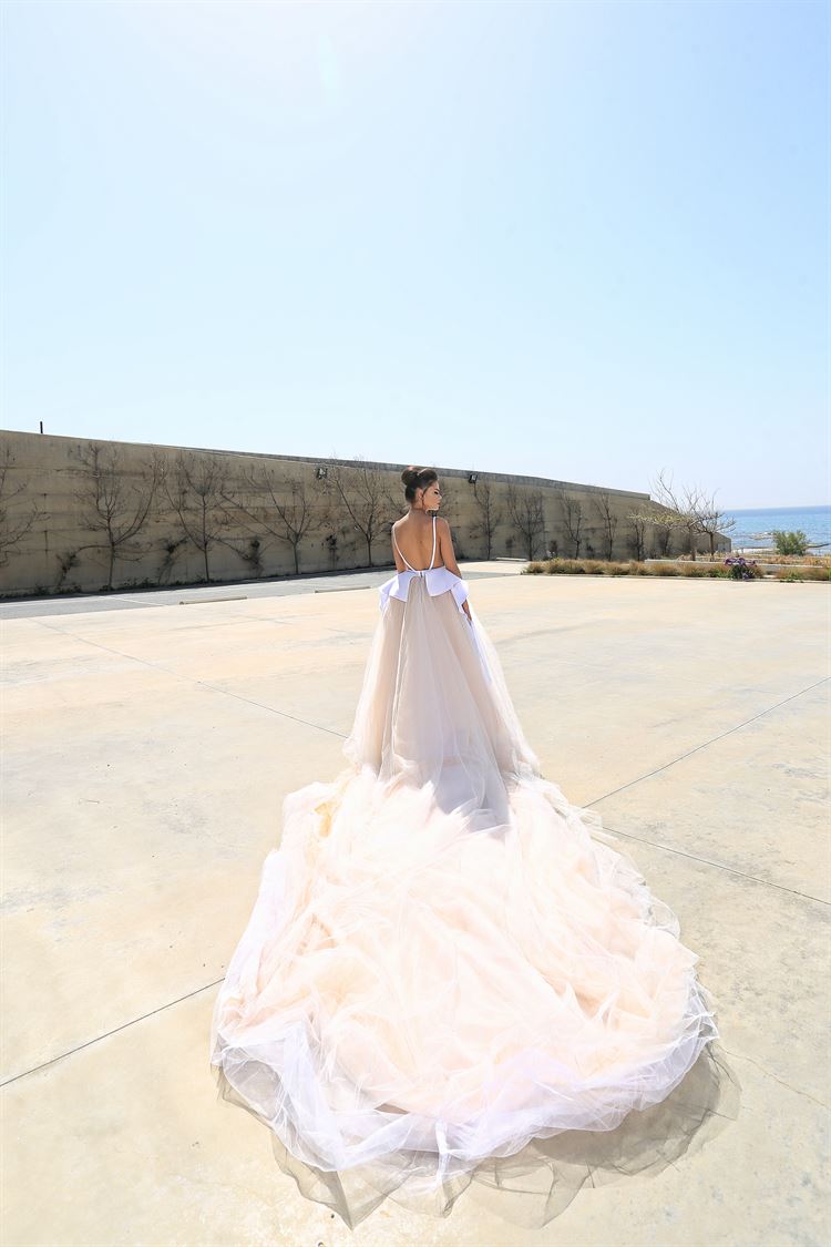 דניאל רומי קדוש פותח סטודיו בבירת שמלות הכלה 6