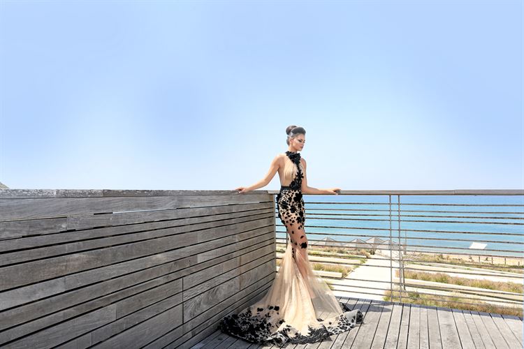 דניאל רומי קדוש פותח סטודיו בבירת שמלות הכלה 13