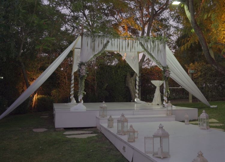 חתונה עם בריכה: גן אירועים שלא תוכלו לסרב לו 2