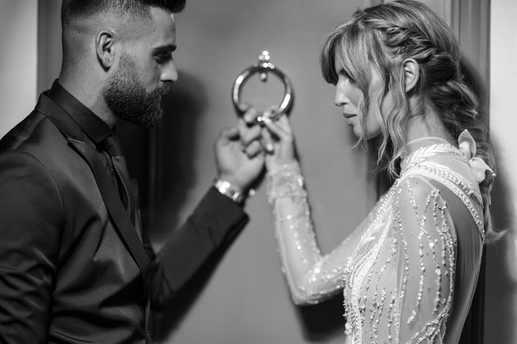 אחרי כל השנים: מידידות קרובה לאהבת אמת 8