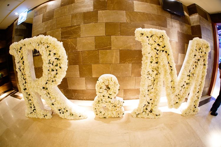 אחרי כל השנים: מידידות קרובה לאהבת אמת 10