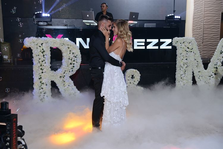 אחרי כל השנים: מידידות קרובה לאהבת אמת 17