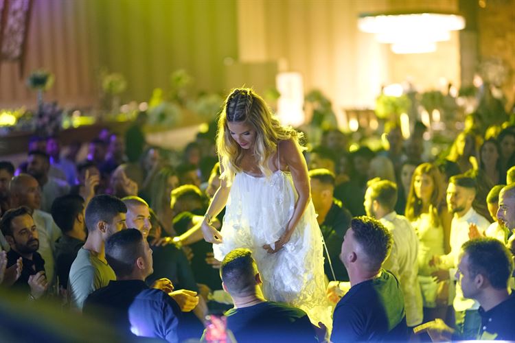 אחרי כל השנים: מידידות קרובה לאהבת אמת 25