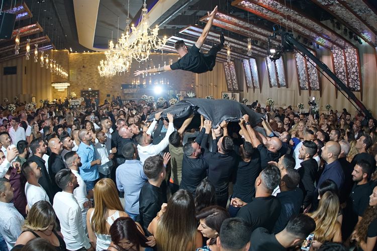 אחרי כל השנים: מידידות קרובה לאהבת אמת 26