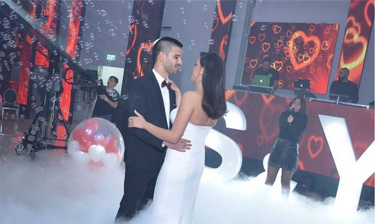 כל מה שחשוב שתדעו על זמר לחתונה 10