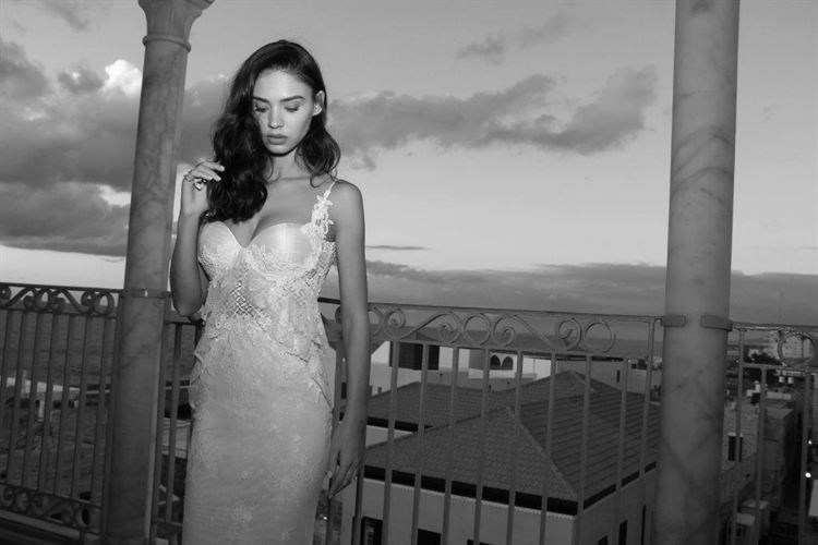 מומלץ בחום: מכירה מיוחדת של שלומית אזרד 16