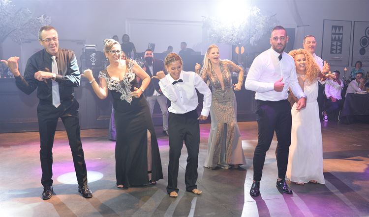 ריקוד משותף, החתונה של מור ספריאל ותומר הברמן (צילום: שלומי צור)