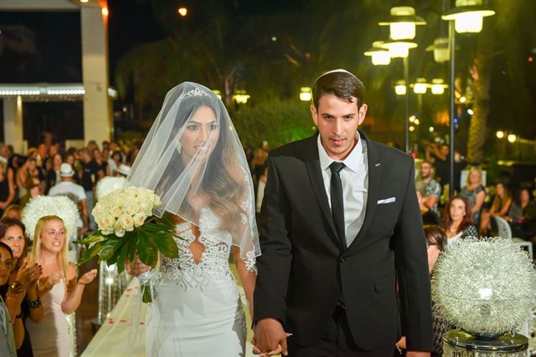 היא חשבה שתקבל טבעת בהפלגה, לו היו תכניות אחרות 10