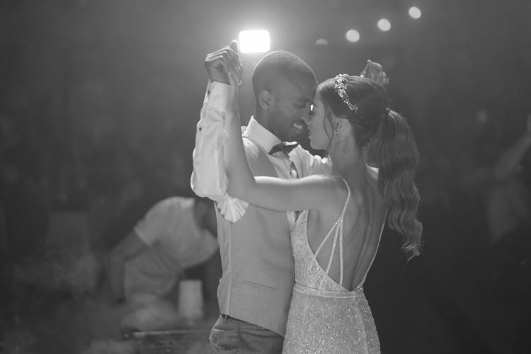 הכלה שקיבלה את כל הרמזים להצעה הצפויה ועדיין הופתעה 14