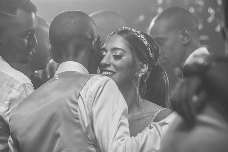 הכלה שקיבלה את כל הרמזים להצעה הצפויה ועדיין הופתעה 17