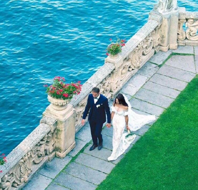 צפו: הכלות העולמיות לובשות קוטור כחול-לבן 6